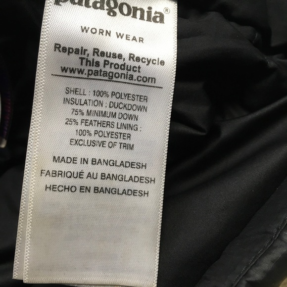 SOLD. Boys Patagonia puffer coat. (12) - Picture 4 of 6